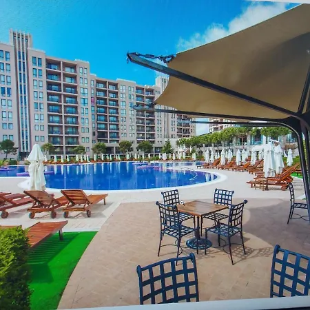 Bacelo Royal Beach סאני ביץ'